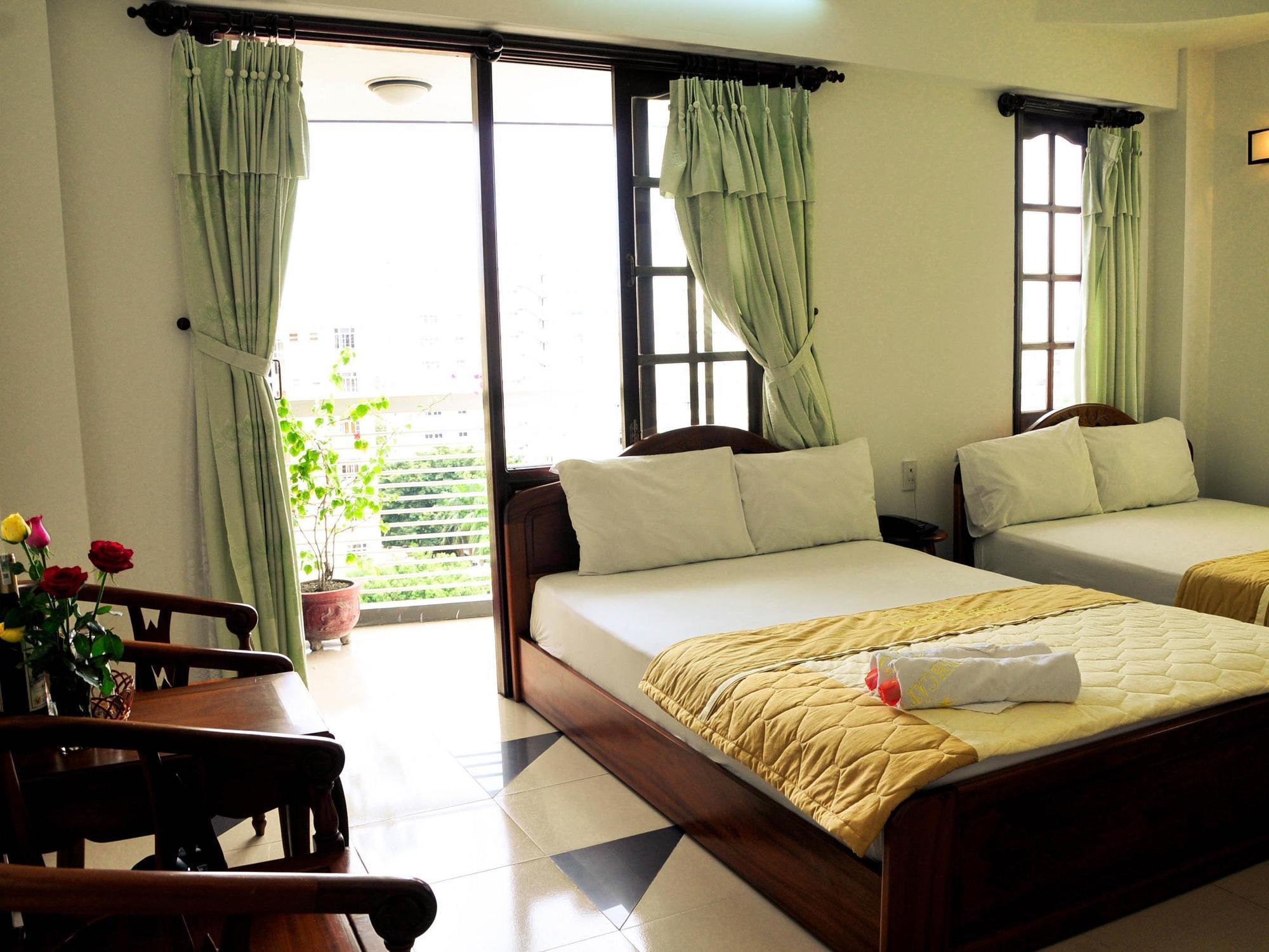 Minh Cat Hotel Нячанг Экстерьер фото