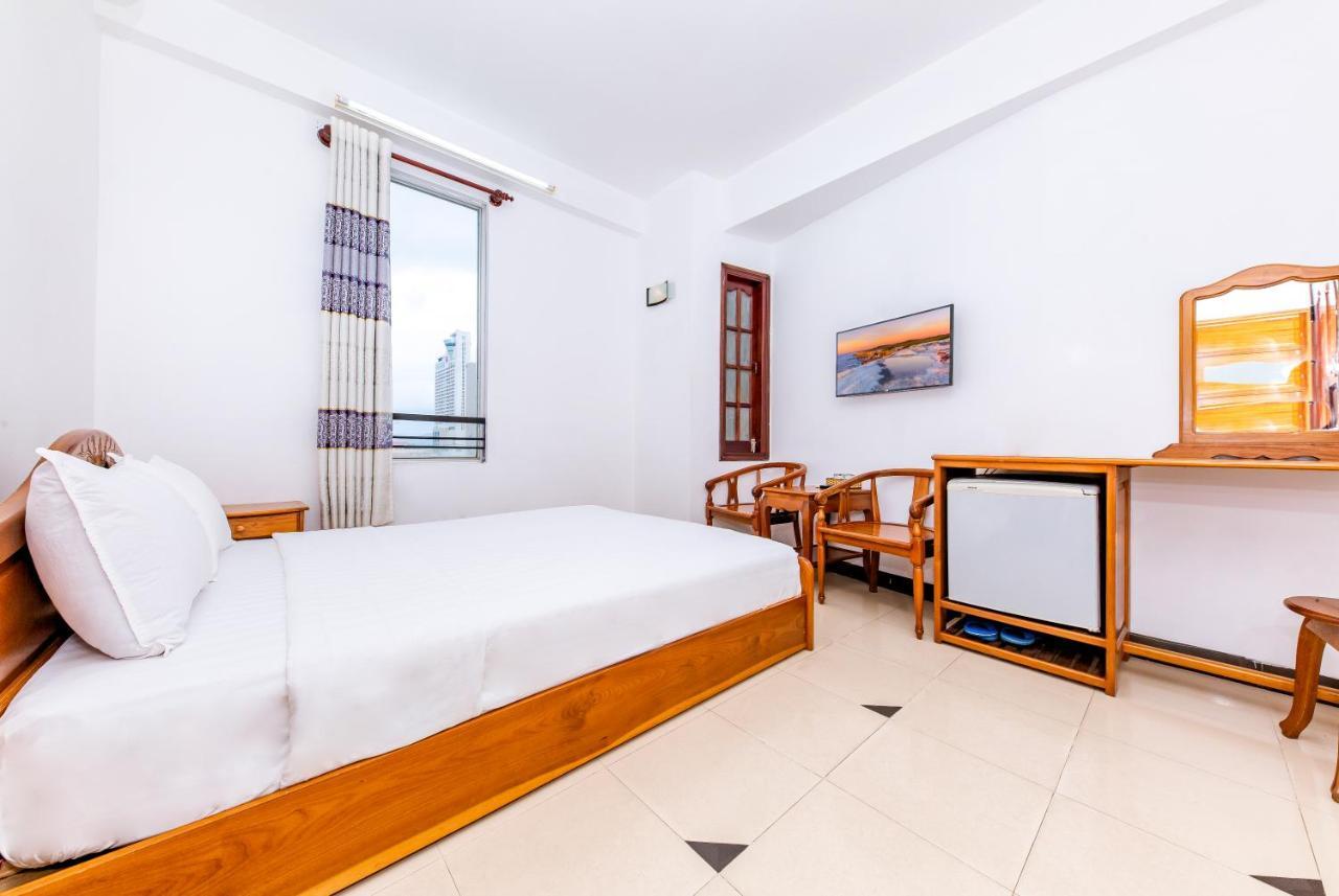 Minh Cat Hotel Нячанг Экстерьер фото